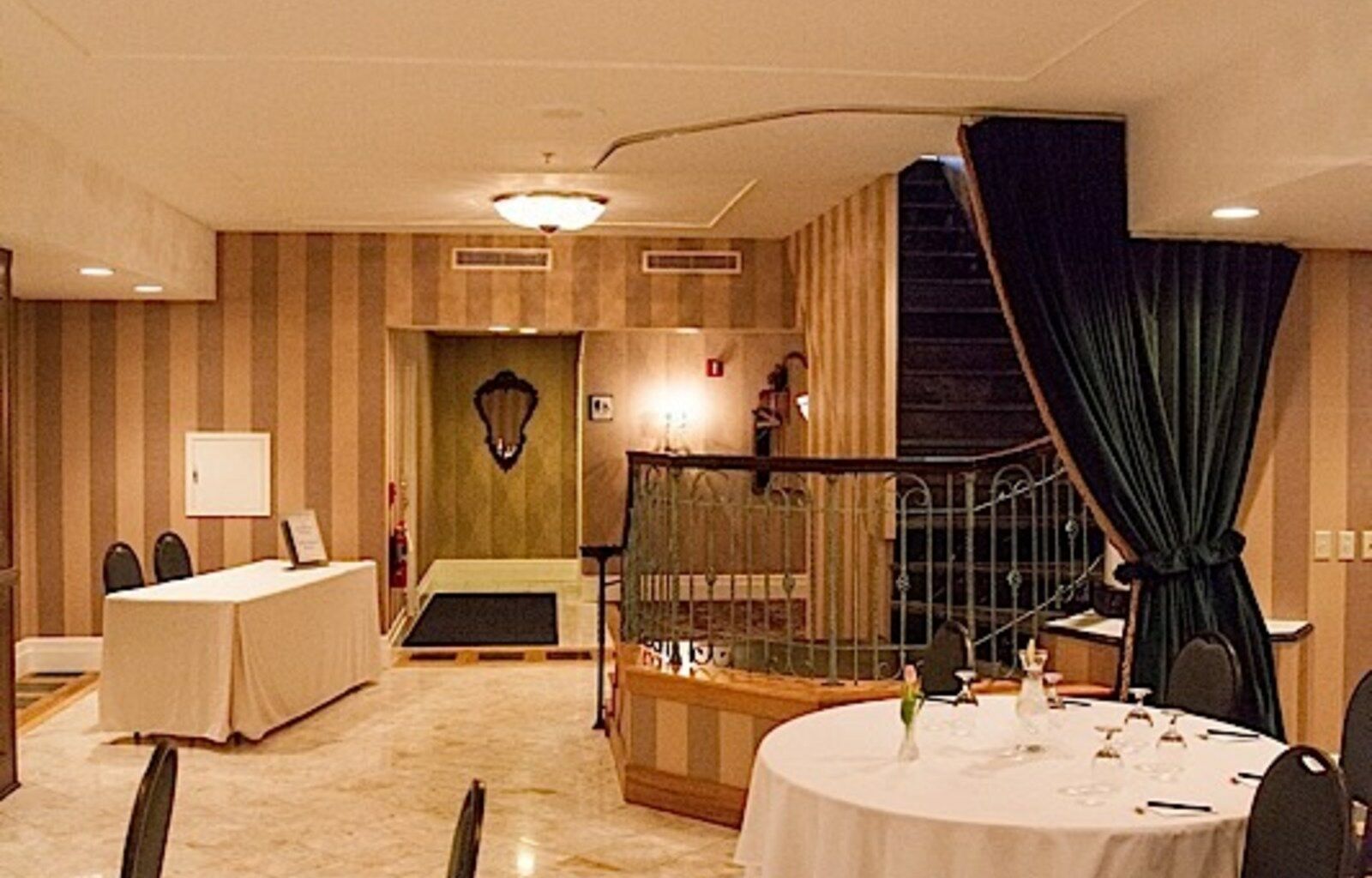 מרקט Landmark Inn מראה חיצוני תמונה
