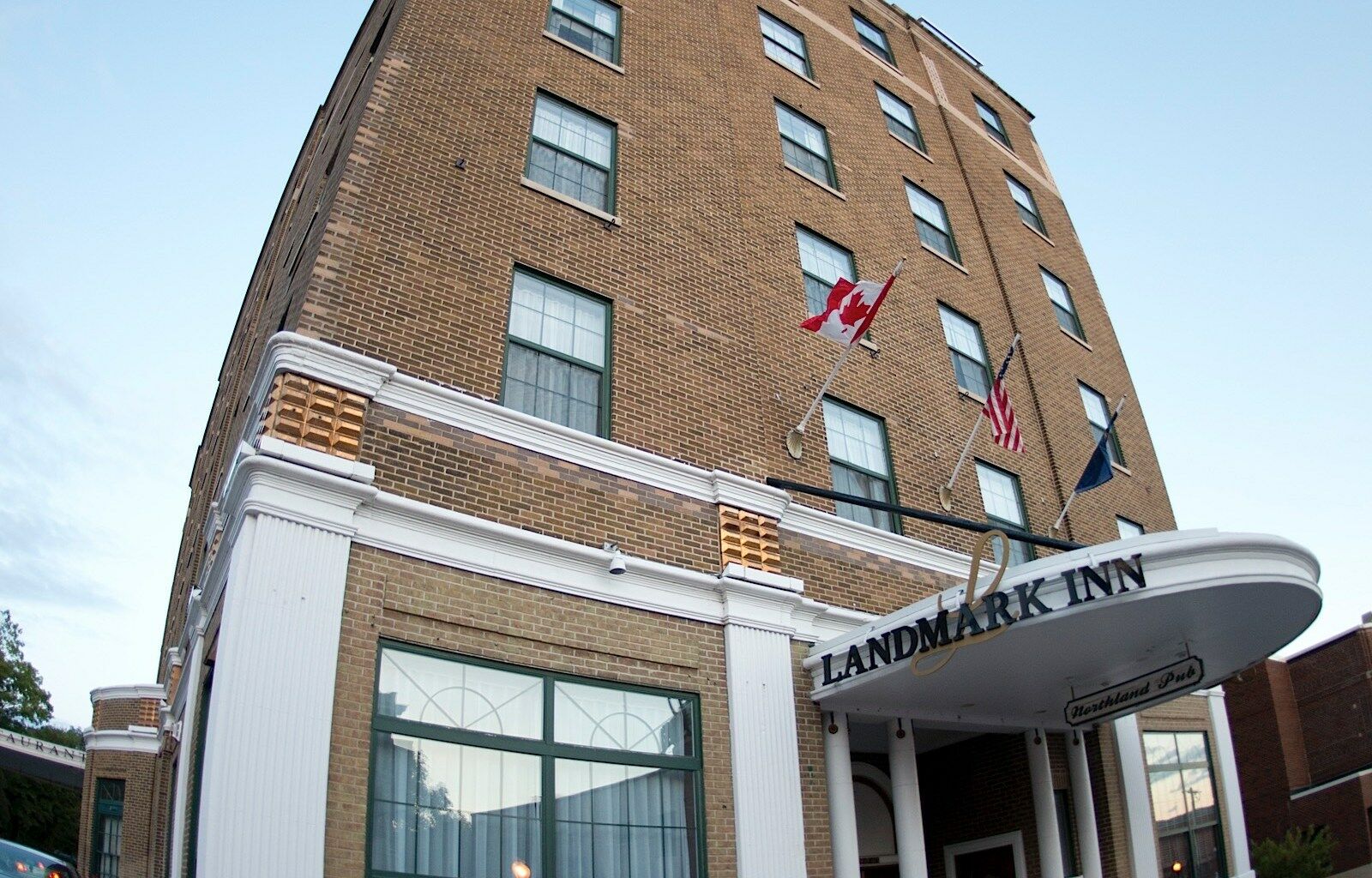 מרקט Landmark Inn מראה חיצוני תמונה